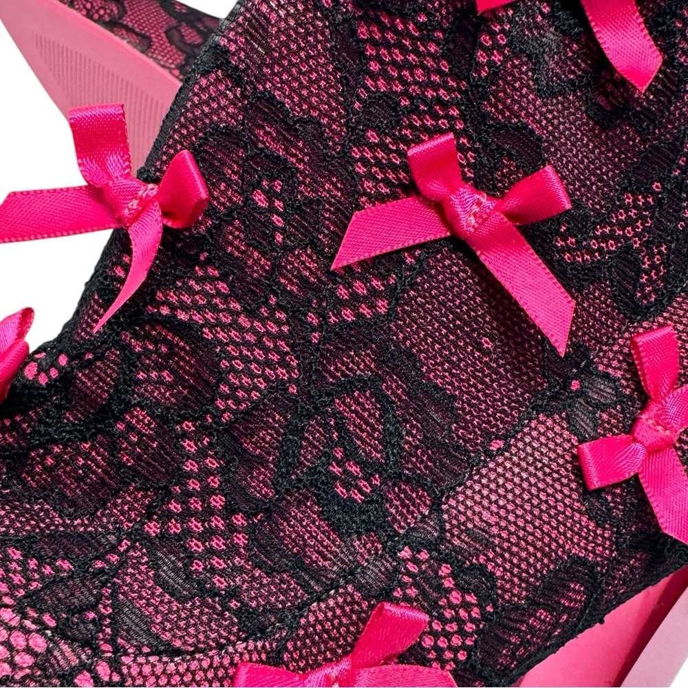 Sugar Thrillz Rubine Lace Sock Heels Bow Coquette Whimsigoth Size 8 - Picture 6 of 10